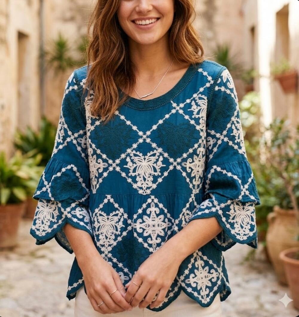 Kindred Anthropologie Style Boho Embroidered Scallop Bell Sleeve Peasant Top LG